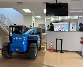 Federalizing ILG_Airport photo